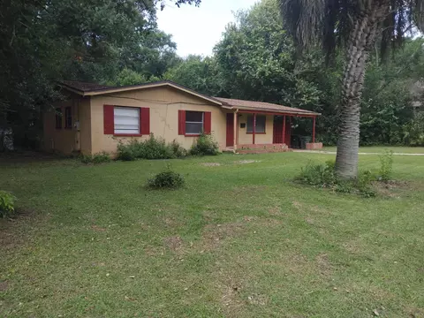 1806 Atkamire Dr, Tallahassee, FL 32304