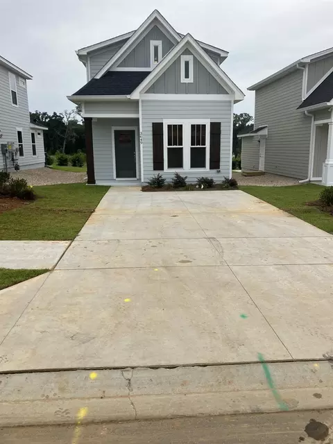 3649 Meadow Vista Ln, Tallahassee, FL 32308