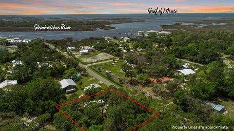 212 NW 2nd St, Steinhatchee, FL 32359 photo 4