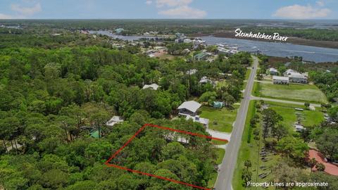 212 NW 2nd St, Steinhatchee, FL 32359 photo 5