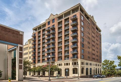 215 W College Ave #501, Tallahassee, FL 32301