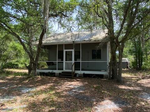 3101 SW Hike Lake Rd, Madison, FL 32340