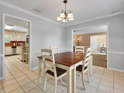 807 Puckett Rd, Perry, FL 32348 photo 10