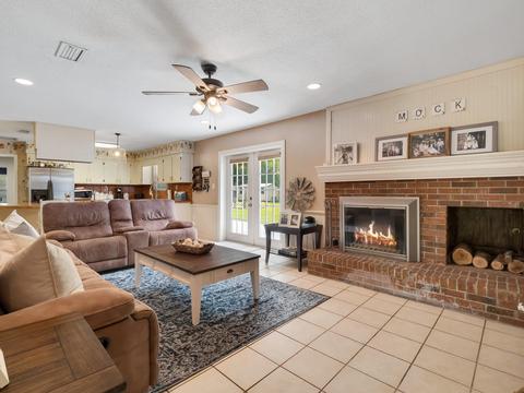 807 Puckett Rd, Perry, FL 32348 photo 11