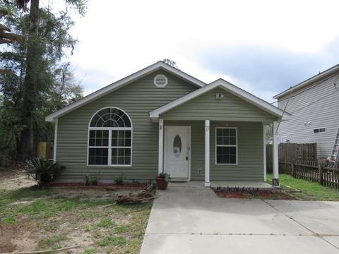 37 Spokan Trl, Crawfordville, FL 32327