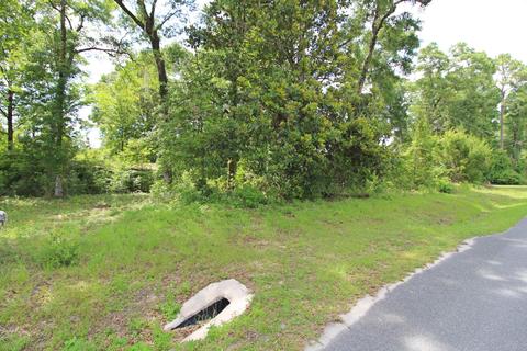 8 Oneida St #4, Crawfordville, FL 32327