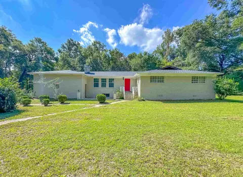 4229 Gearhart Rd, Tallahassee, FL 32304