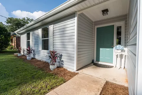 743 Red Fern Rd, Tallahassee, FL 32308