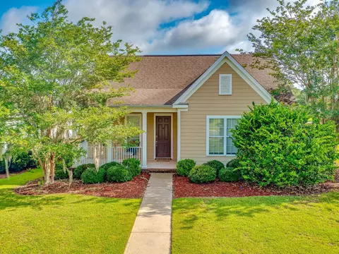 3069 Dickinson Dr, Tallahassee, FL 32311