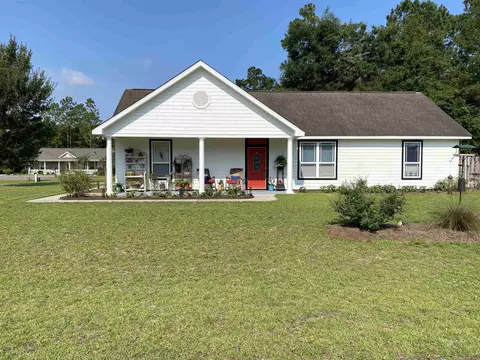 4 Teal Ct, Crawfordville, FL 32327