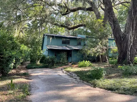 2191 Shangri La Ln, Tallahassee, FL 32303
