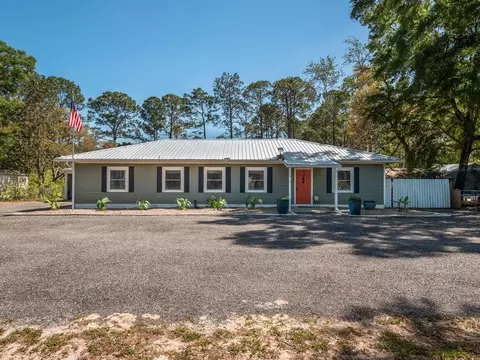 1308 NE First Ave, Steinhatchee, FL 32359