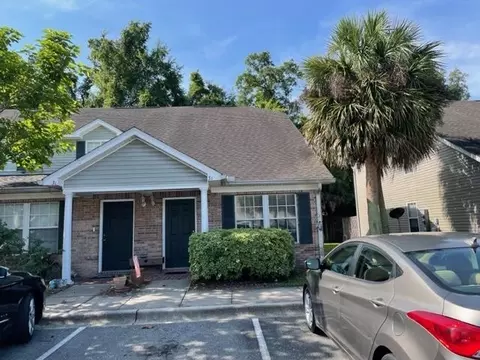 3 Guinevere Ln # d, Crawfordville, FL 32327
