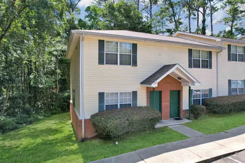 2403 Hartsfield Rd #601, Tallahassee, FL 32303