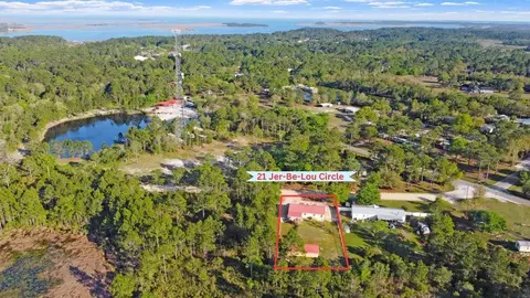 21 Jer-be-lou Cir, Panacea, FL 32346