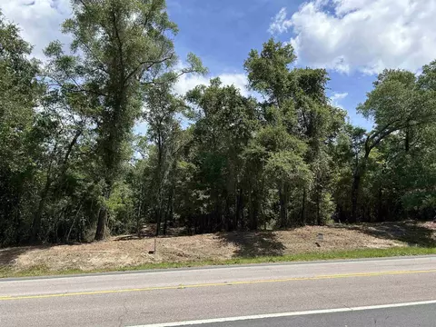 M L King Boulevard, Midway, FL 32343