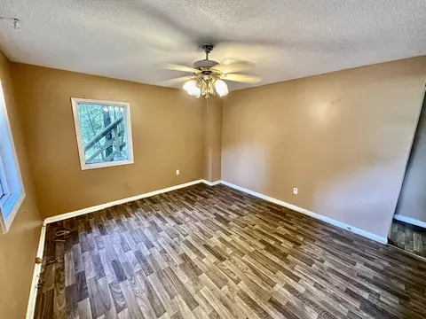 812 E Green St, Perry, FL 32347 photo 4
