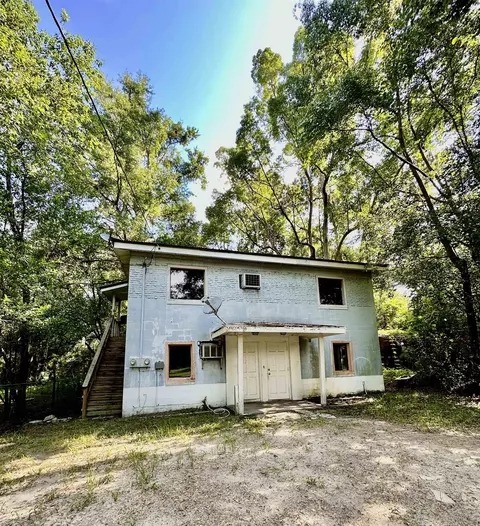 812 E Green St, Perry, FL 32347 photo 8