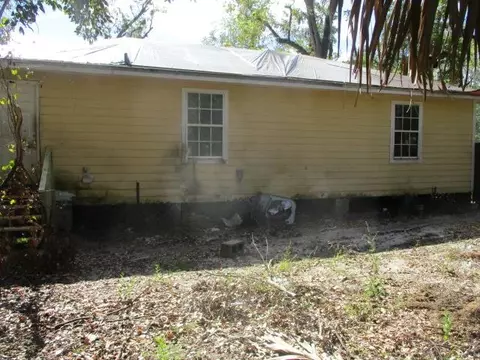 212 Colson St, Perry, FL 32348 photo 7