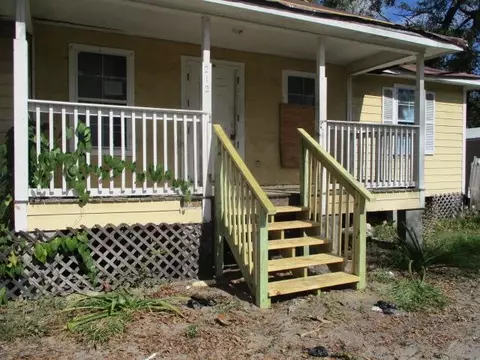 212 Colson St, Perry, FL 32348 photo 6