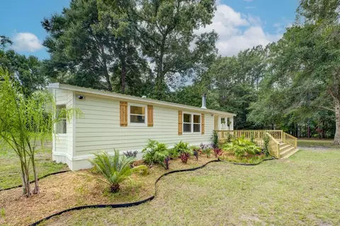 4021 Samantha Ct, Tallahassee, FL 32305