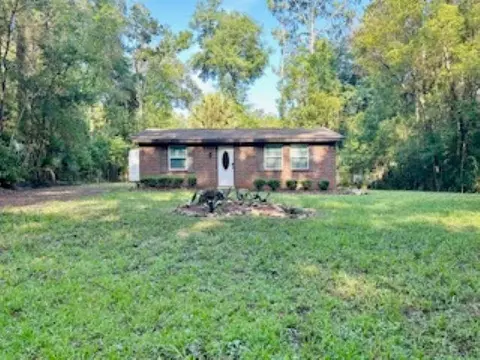 1121 N Quincy St, Perry, FL 32347