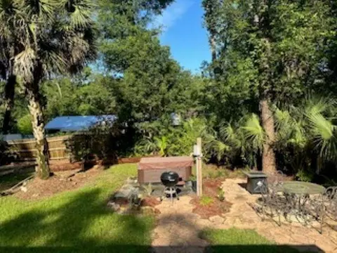 1121 N Quincy St, Perry, FL 32347 photo 7
