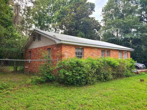1212 N Calhoun St, Perry, FL 32347 photo 2