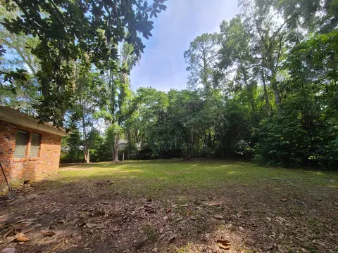 1212 N Calhoun St, Perry, FL 32347 photo 4