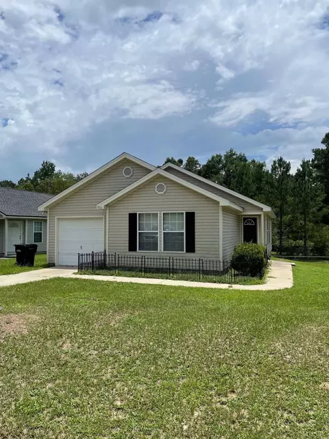 951 Balkin Rd, Tallahassee, FL 32305
