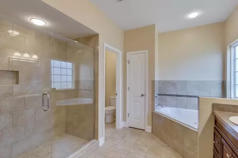 1285 Rustling Pines Blvd, Midway, FL 32343 photo 25
