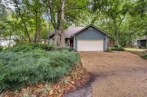 2773 Red Maple Rdg, Tallahassee, FL 32301