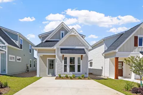 3665 Meadow Vista Ln, Tallahassee, FL 32308