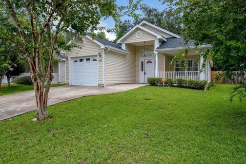 1409 Crescent Hills Dr, Tallahassee, FL 32303