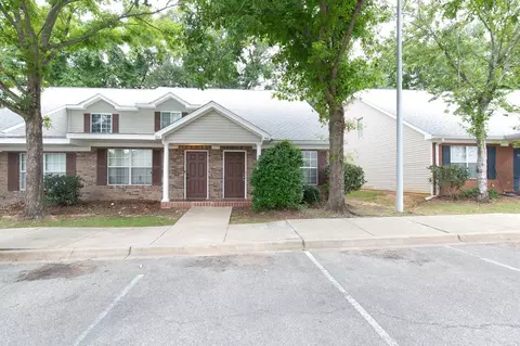2738 W Tharpe St #906, Tallahassee, FL 32303
