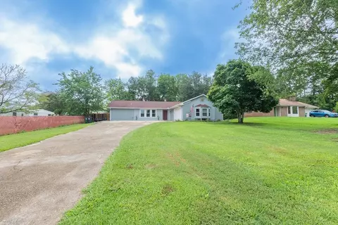 2393 Mcwest St, Tallahassee, FL 32303