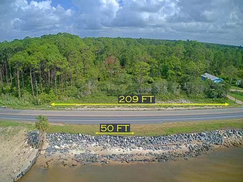 2210 Highway 98 W, Carrabelle, FL 32322