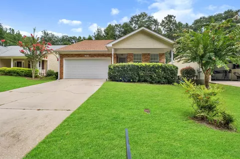 2768 Mcfarlane Ct, Tallahassee, FL 32303