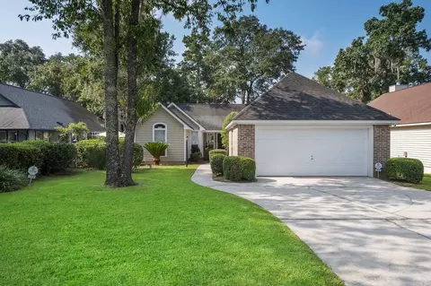 2955 Paddington Dr, Tallahassee, FL 32309