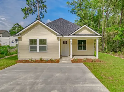 25 Provo Pl, Crawfordville, FL 32327