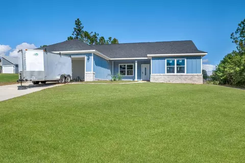75 Louis Parker Way, Midway, FL 32343