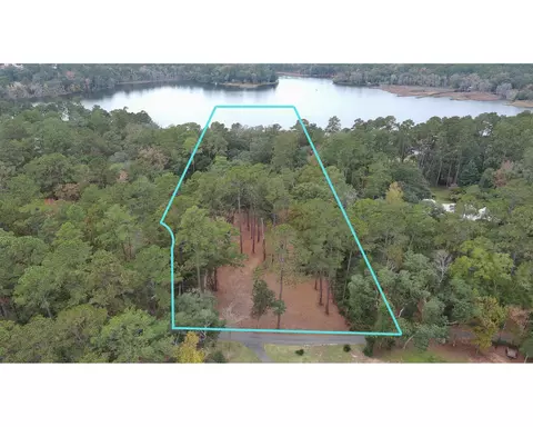 Duck Cove Road, Tallahassee, FL 32312