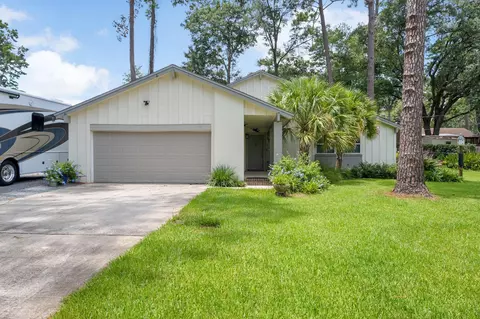 2052 Ted Hines Dr, Tallahassee, FL 32308