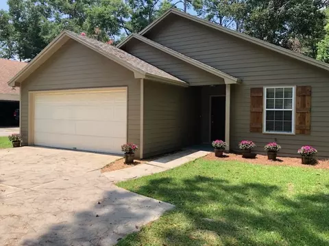 8311 Hunters Rdg, Tallahassee, FL 32312