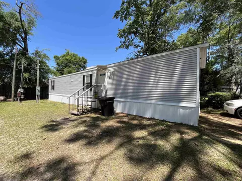 314 Americana St, Tallahassee, FL 32305
