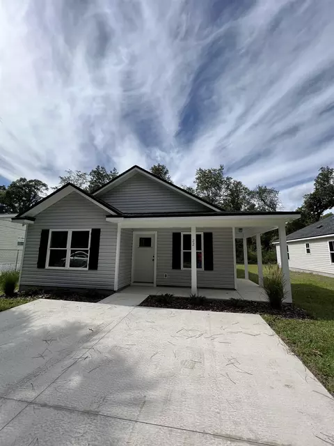 22 Squaw Rd, Crawfordville, FL 32327