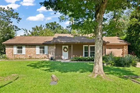 2315 Cumberland Dr, Tallahassee, FL 32303