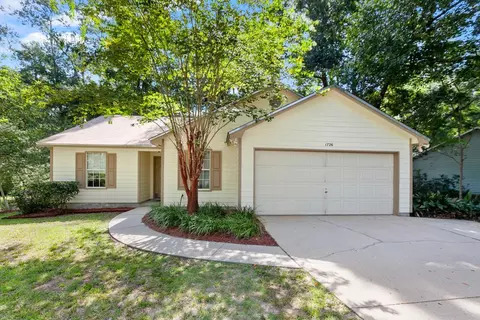 1726 Folkstone Rd, Tallahassee, FL 32312