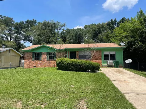 722 Greenleaf Dr, Tallahassee, FL 32305