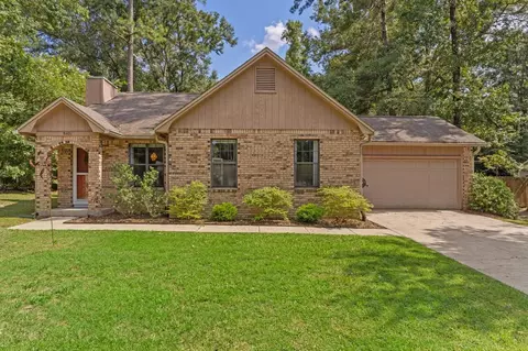 8401 Olde Post Rd, Tallahassee, FL 32311